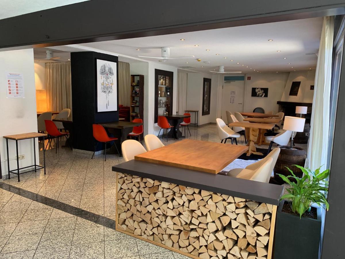 Gaestehaus Waldeck Titisee-Neustadt Exterior foto